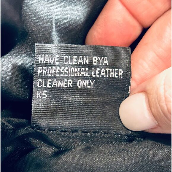 Unik Black Cropped Leather Jacket with Fringe, Harley Patches size Large - Picture 15 of 15